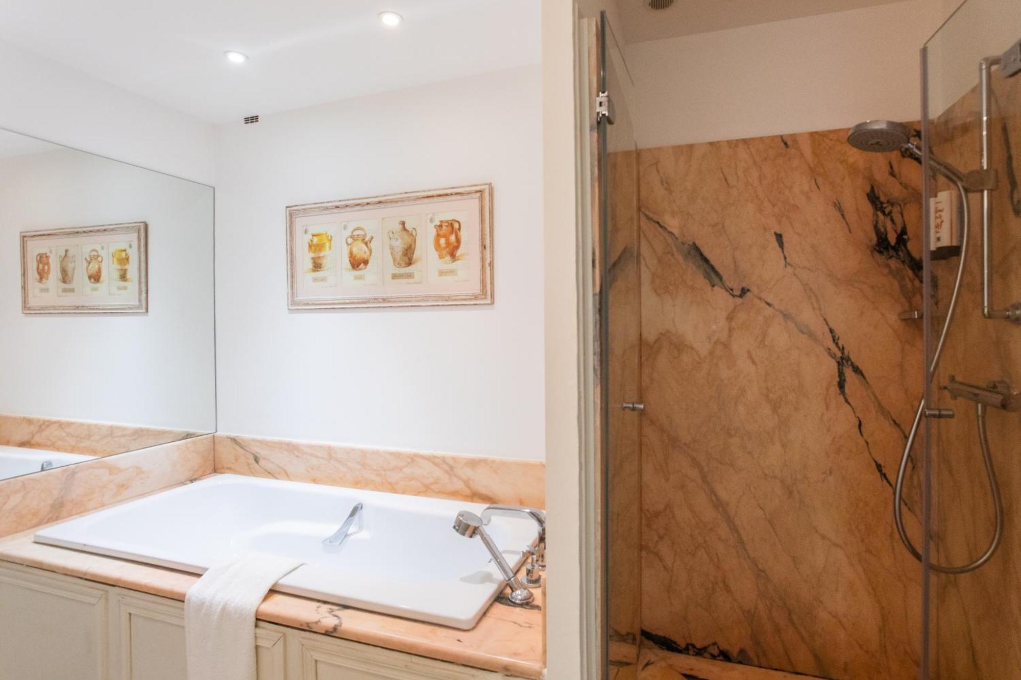 Hotel Le Verger Maelvi Grimaud Εξωτερικό φωτογραφία